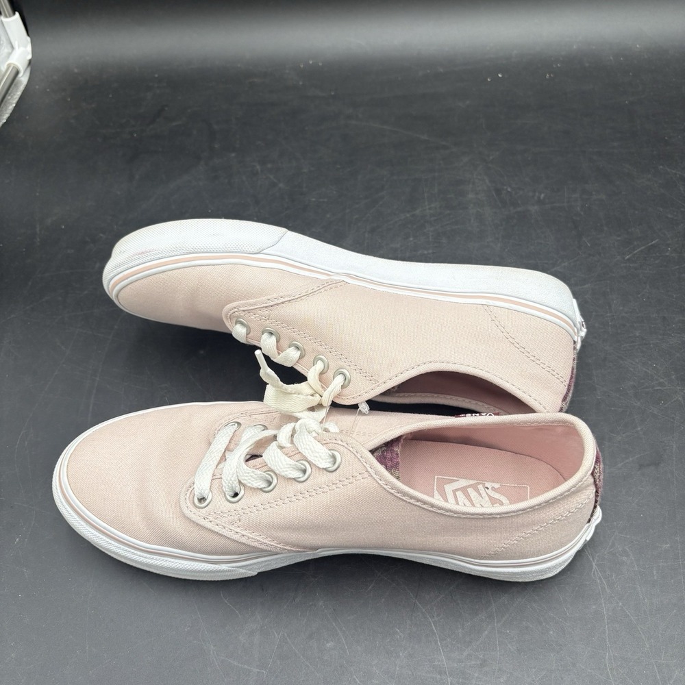 Women's Vans Pink Camden Shoes, Purple Design on Back &Tongue, Size 8 US - Picture 7 of 9